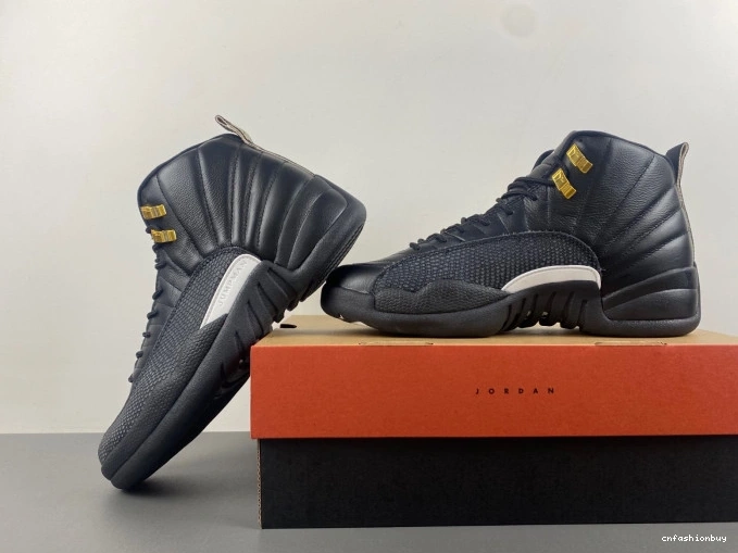 12 The Air Retro Jordan 130690-013 Master 0921